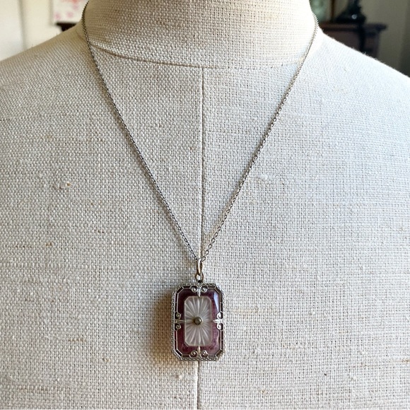❌SOLD!! DO NOT PURCHASE!! Art Deco Purple Camphor Glass Necklace. - Picture 8 of 10
